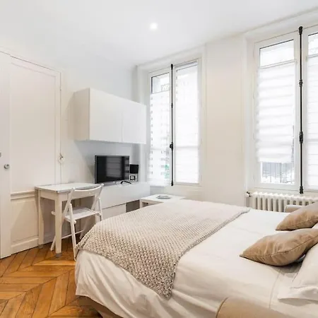 Luxe Montaigne Parijs
