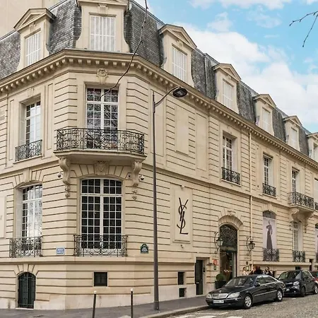Luxe Montaigne *