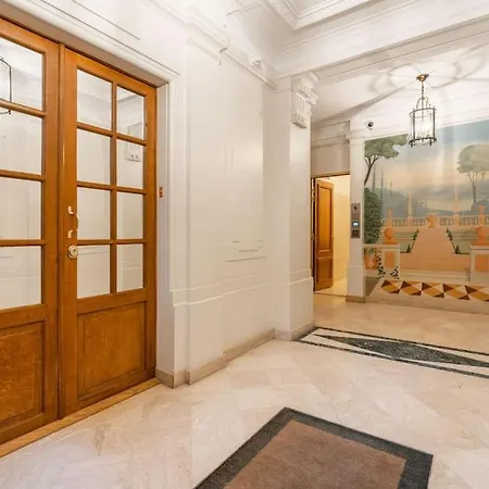 Luxe Montaigne Apartmán Paříž